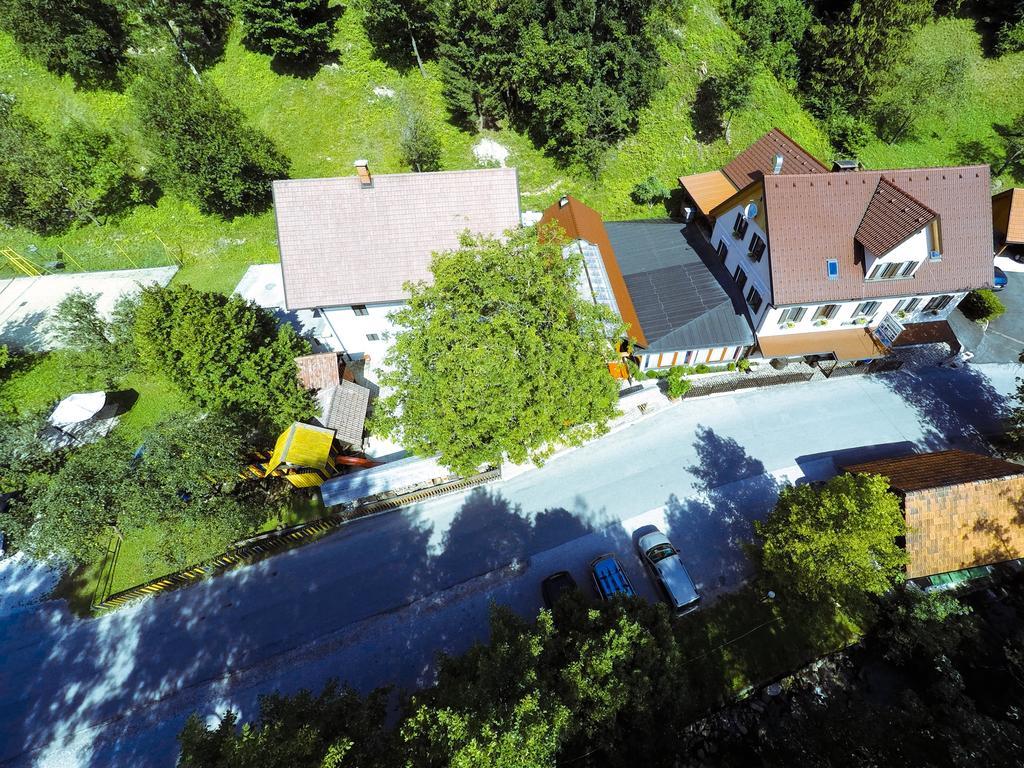 Guest House Gostisce Gacnk V Logu Cerkno Exterior photo